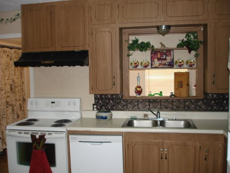 4207 45th Street Lubbock, TX 79413 - Photo 5 of 10 Photo 5