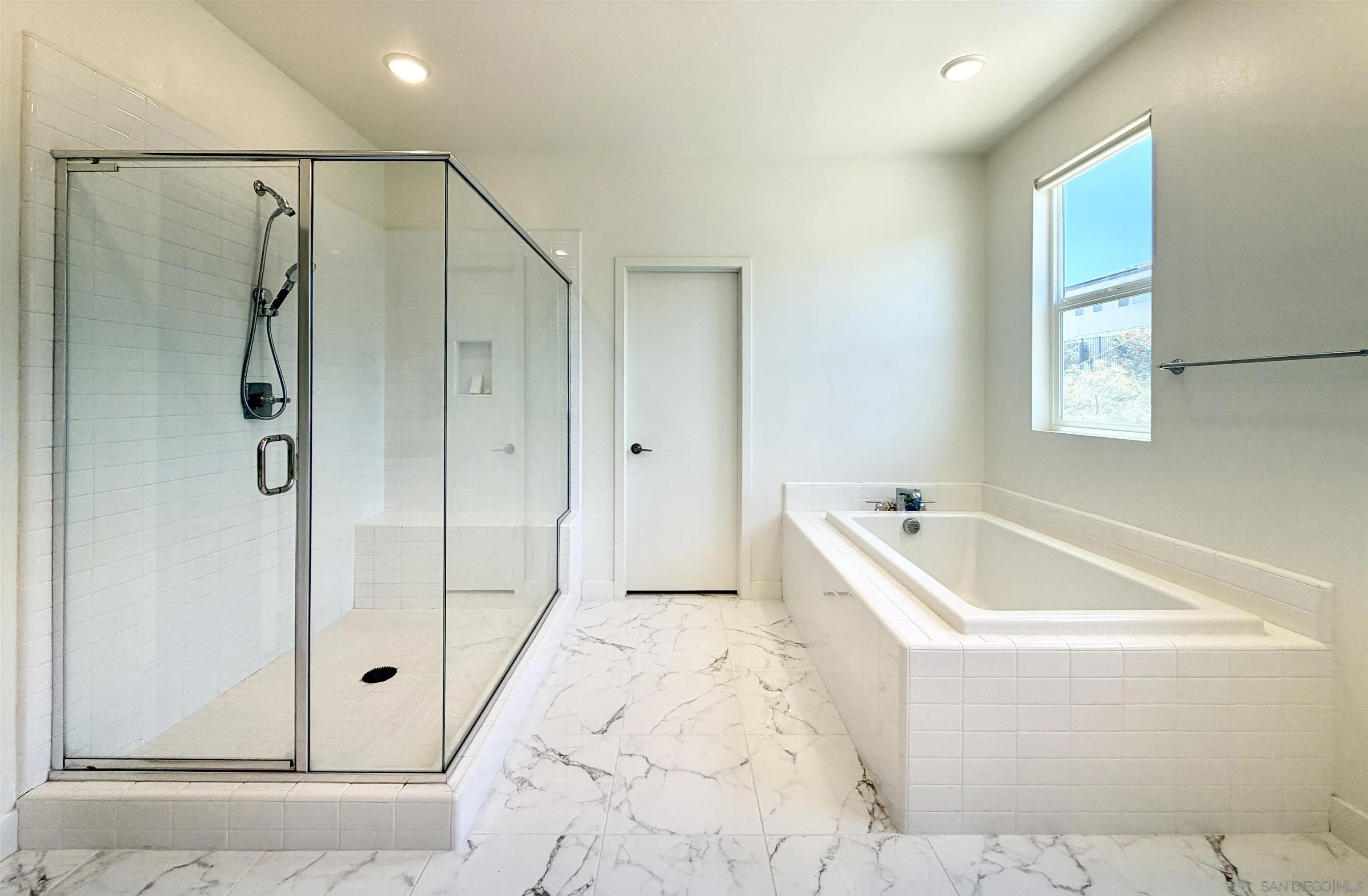 8866 Weston Road Santee, CA 92071 - Photo 16 of 18