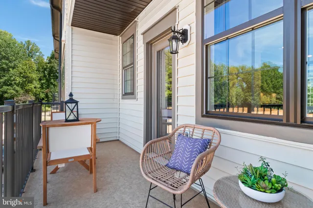 $1,025,000 | 4410 Fair Lakes Court, Fairfax, VA 22033