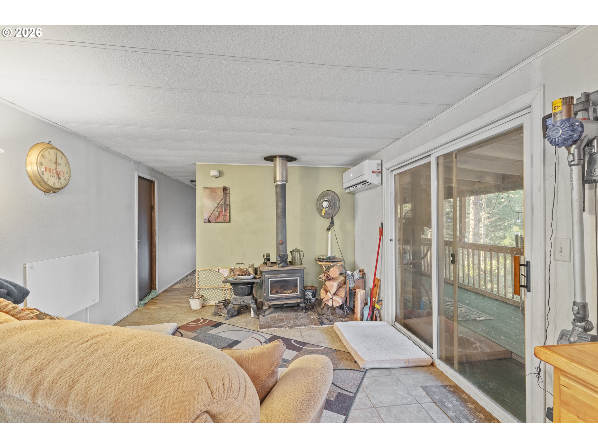 2409 Ireland Road Winston, OR 97496 - Photo 18 of 39