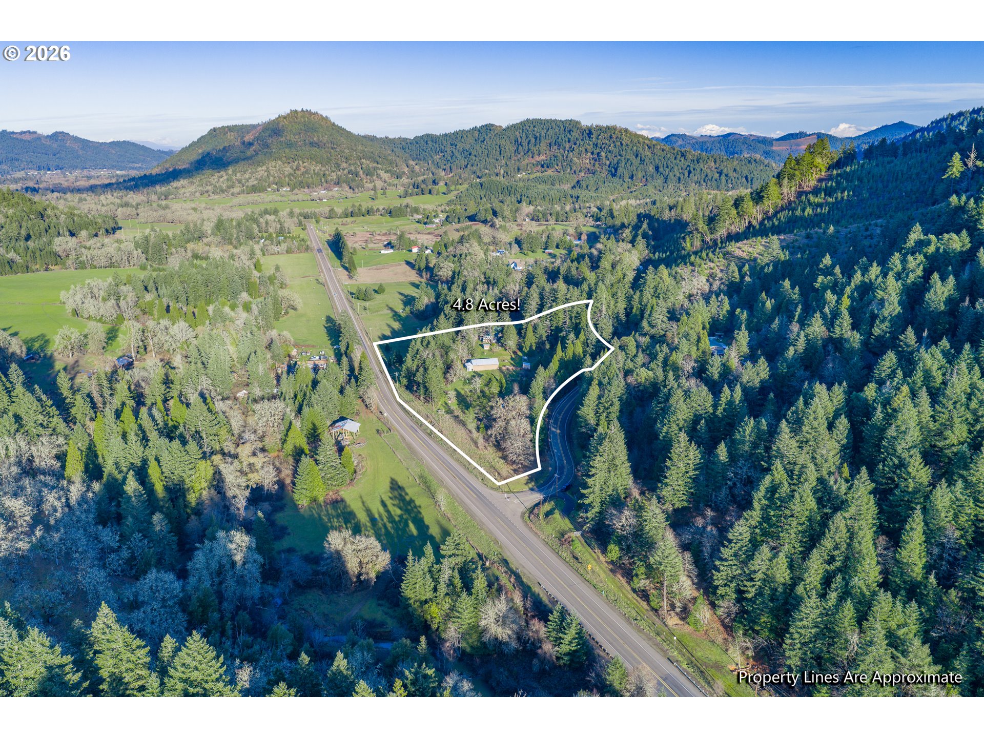 2409 Ireland Road Winston, OR 97496 - Photo 6 of 39 a view of a city from a balcony