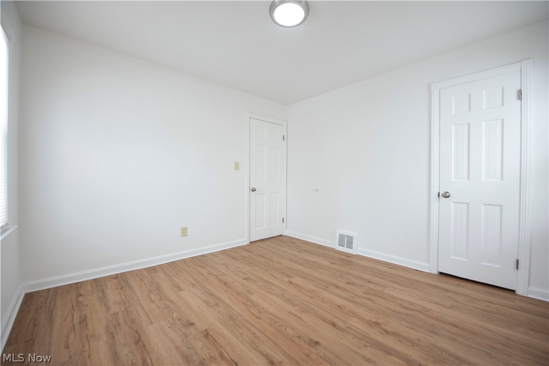 20600 Watson Road Maple Heights, OH 44137 - Photo 17 of 42