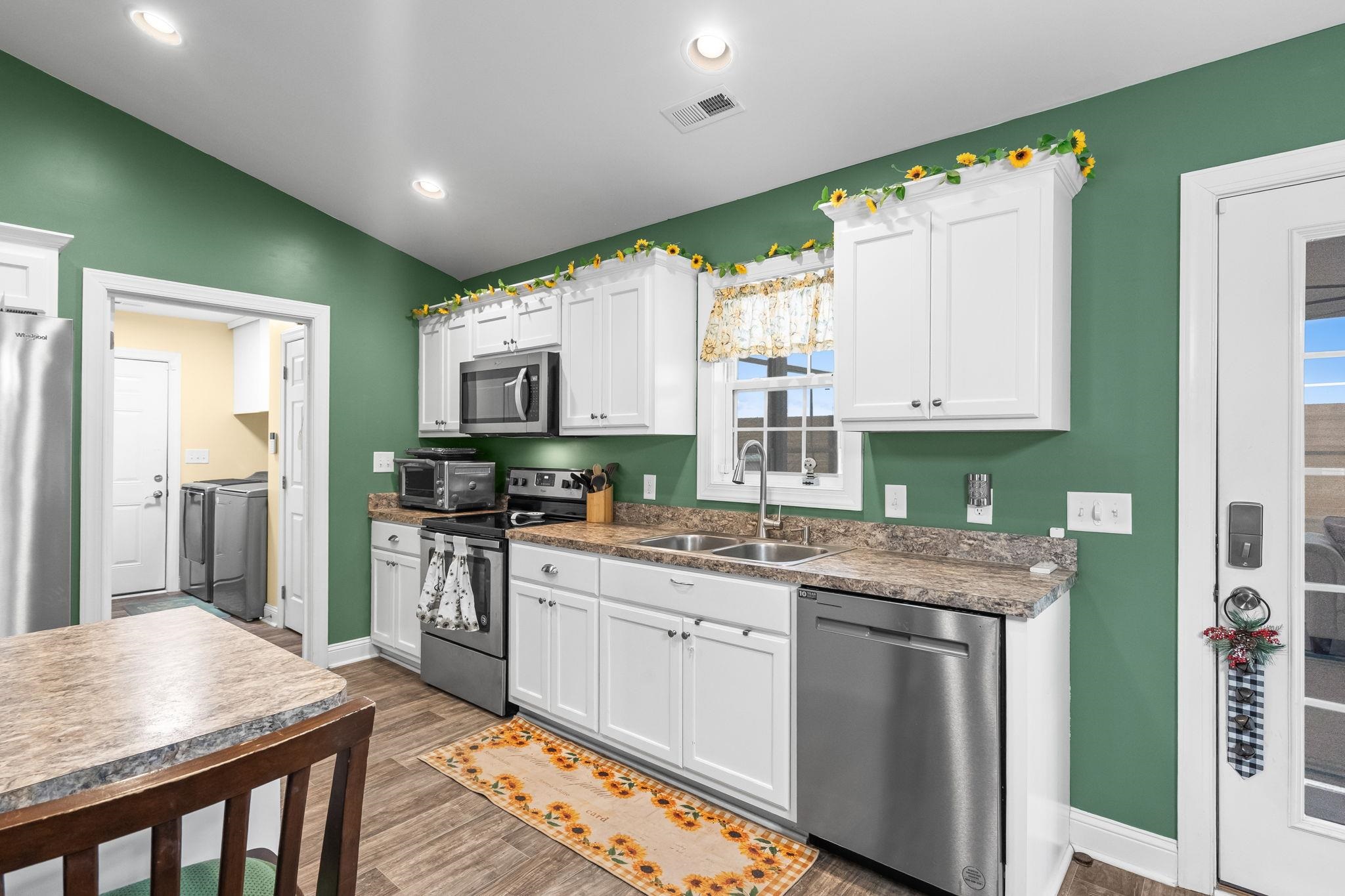 905 Futrell Street Loris, SC 29569 - Photo 11 of 42