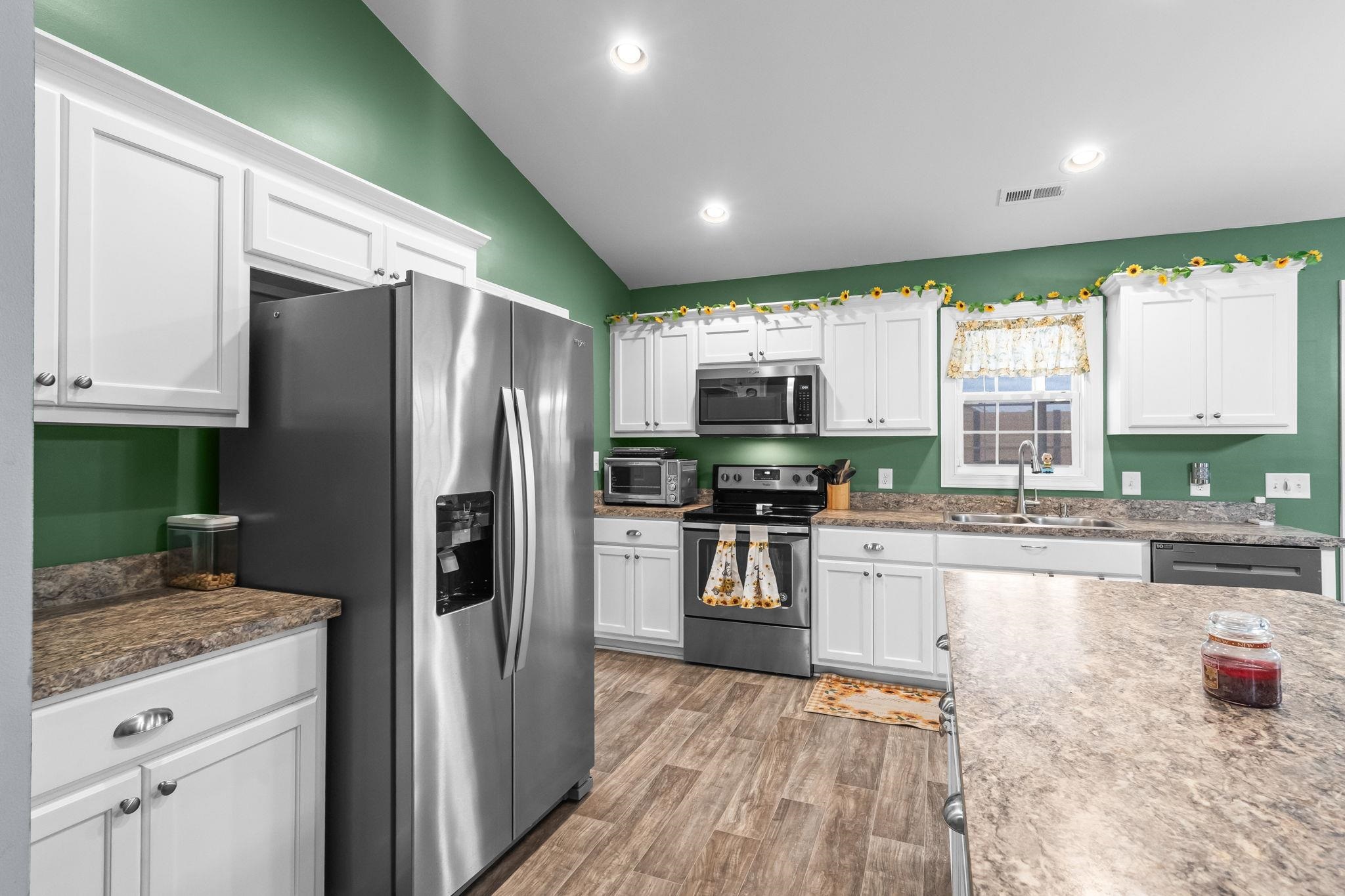 905 Futrell Street Loris, SC 29569 - Photo 12 of 42