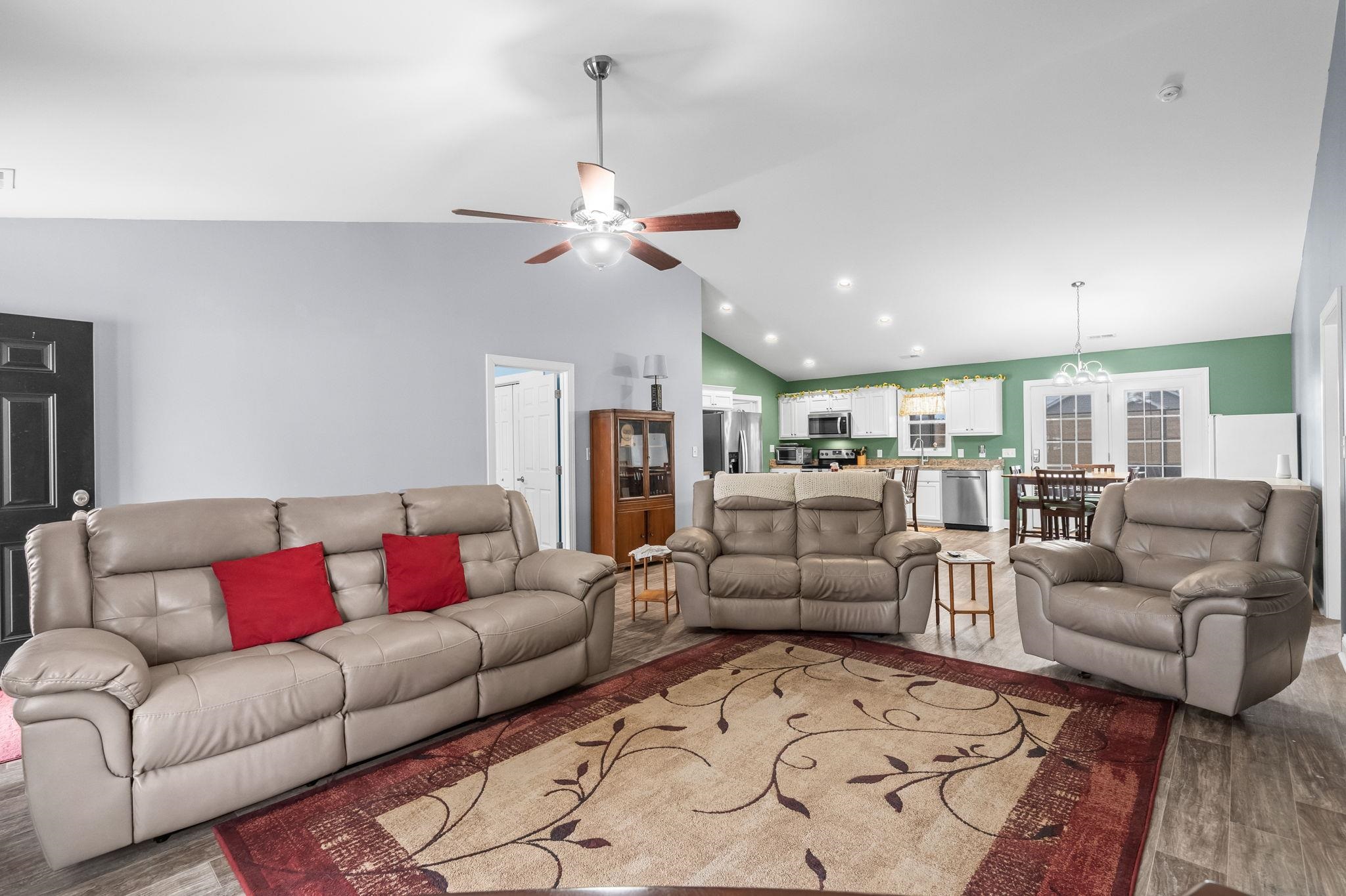 905 Futrell Street Loris, SC 29569 - Photo 9 of 42