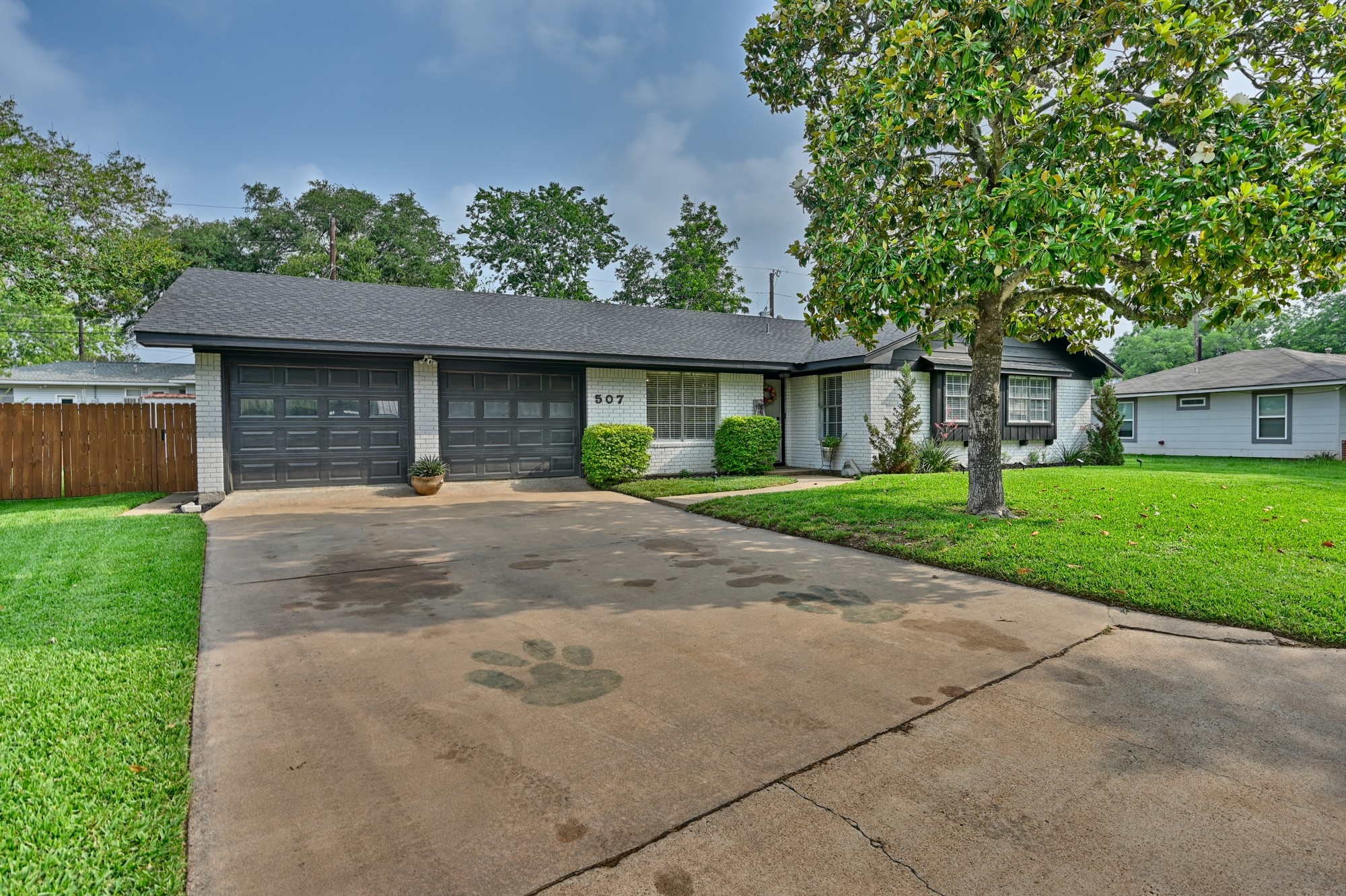 507 Sandra Drive Brenham, TX 77833 - Photo 30 of 30 a house view with a garden space
