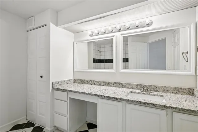 $109,900 | 4263 Parkview Court, Stone Mountain, GA 30083