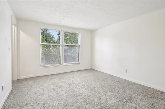 $109,900 | 4263 Parkview Court, Stone Mountain, GA 30083