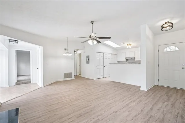 $109,900 | 4263 Parkview Court, Stone Mountain, GA 30083