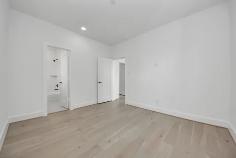 $570,000 | 927 Fisher Street, Unit B, Houston, TX 77018
