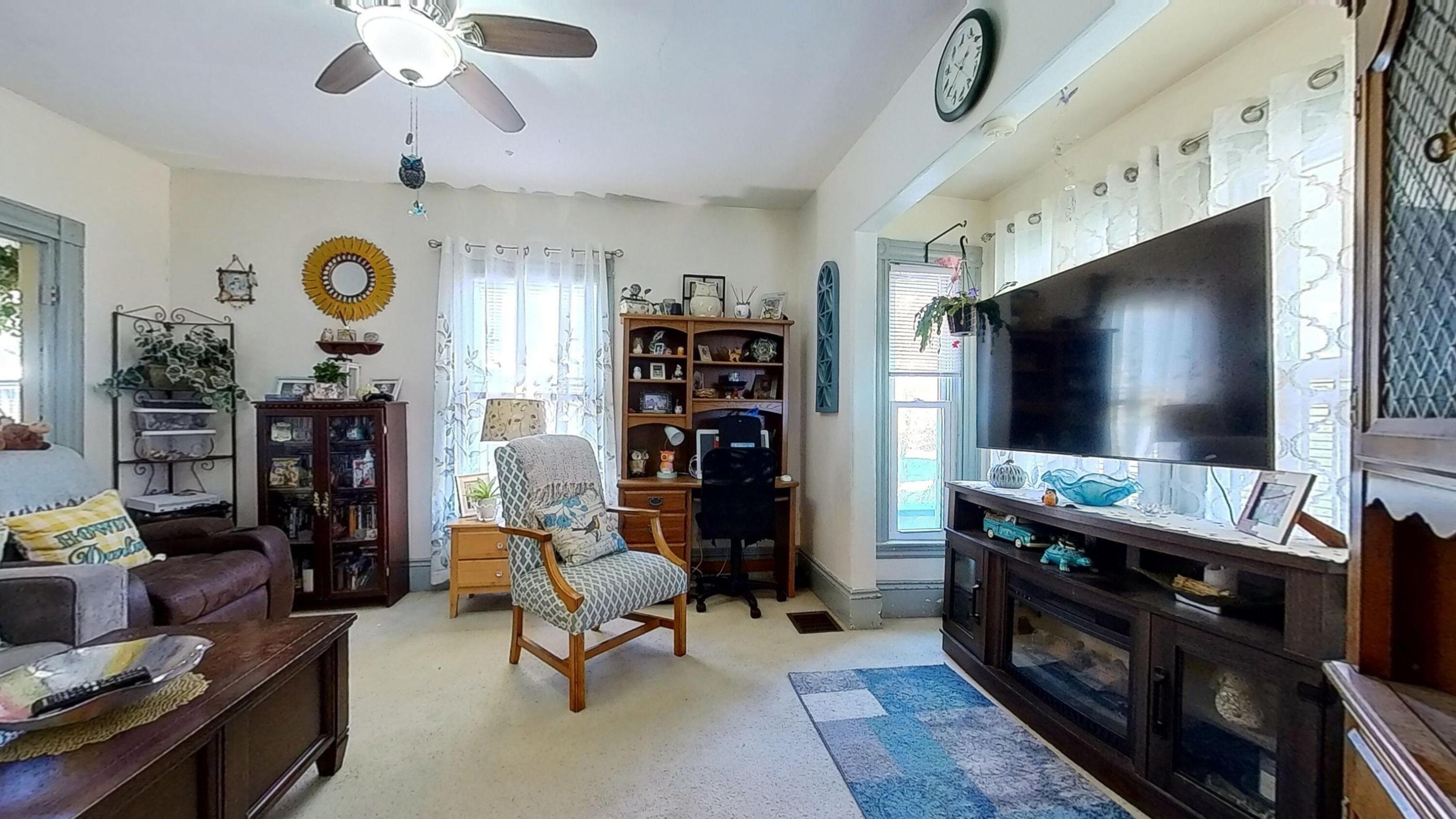8 Shipyard Road Friendship, ME 04547 - Photo 14 of 40 Family Room