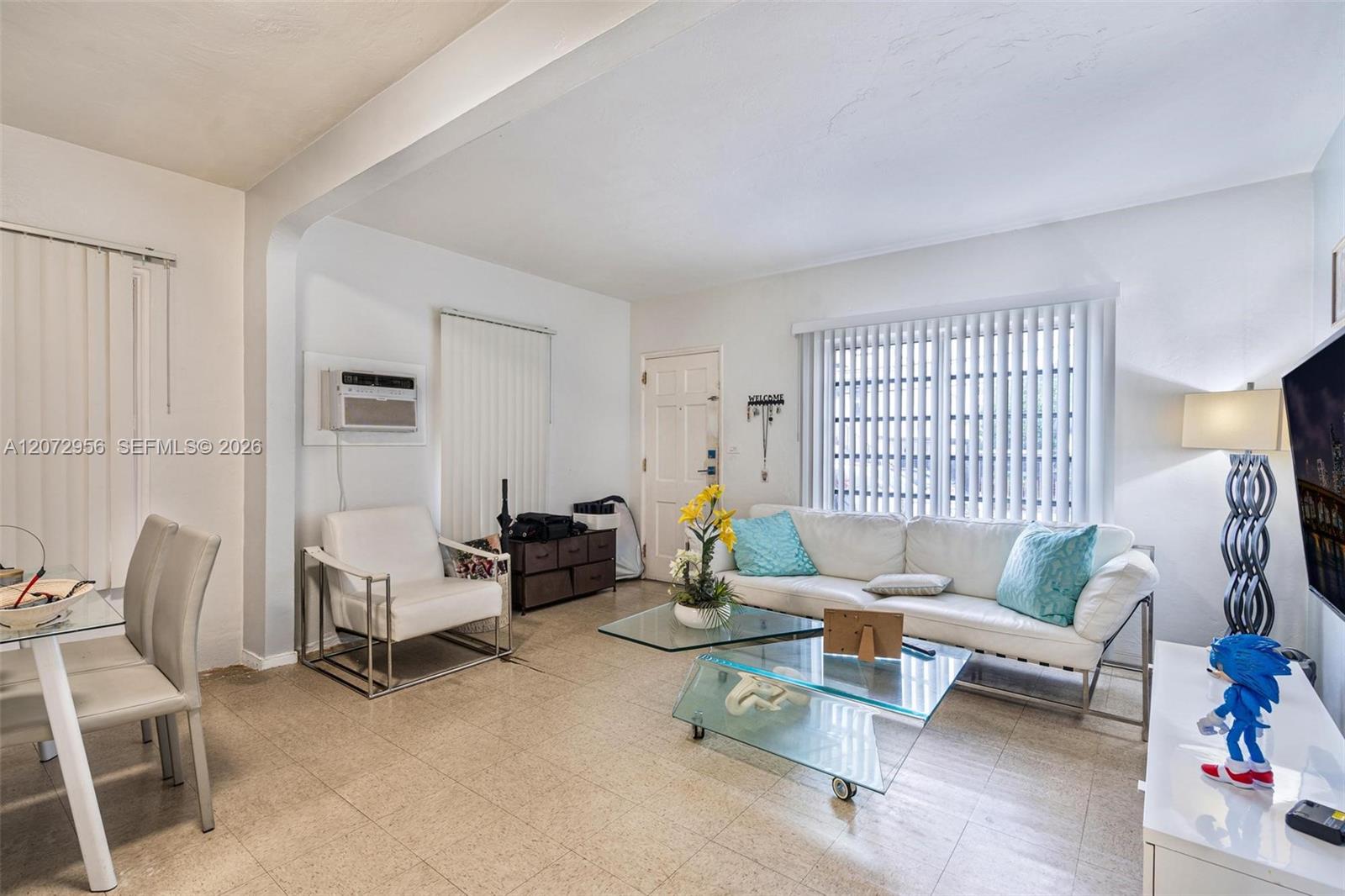 2364 Southwest 14th Street Miami, FL 33145 - Photo 16 of 35 Gallery Image 16