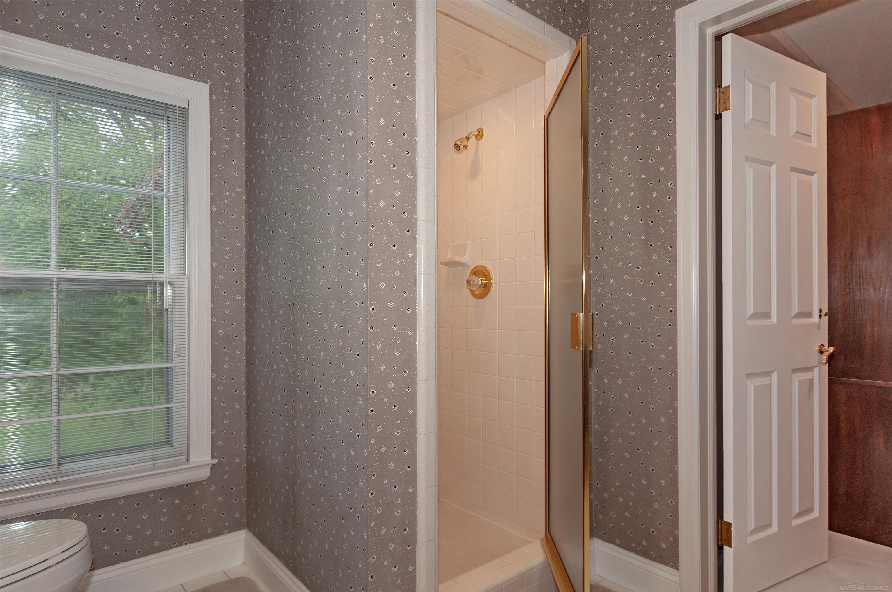 570 Oxford Road Grosse Pointe, MI 48236 - Photo 70 of 99 50141978-4f0d4192-7a12-4f65-a89c-ff3a56321d2e.JPG