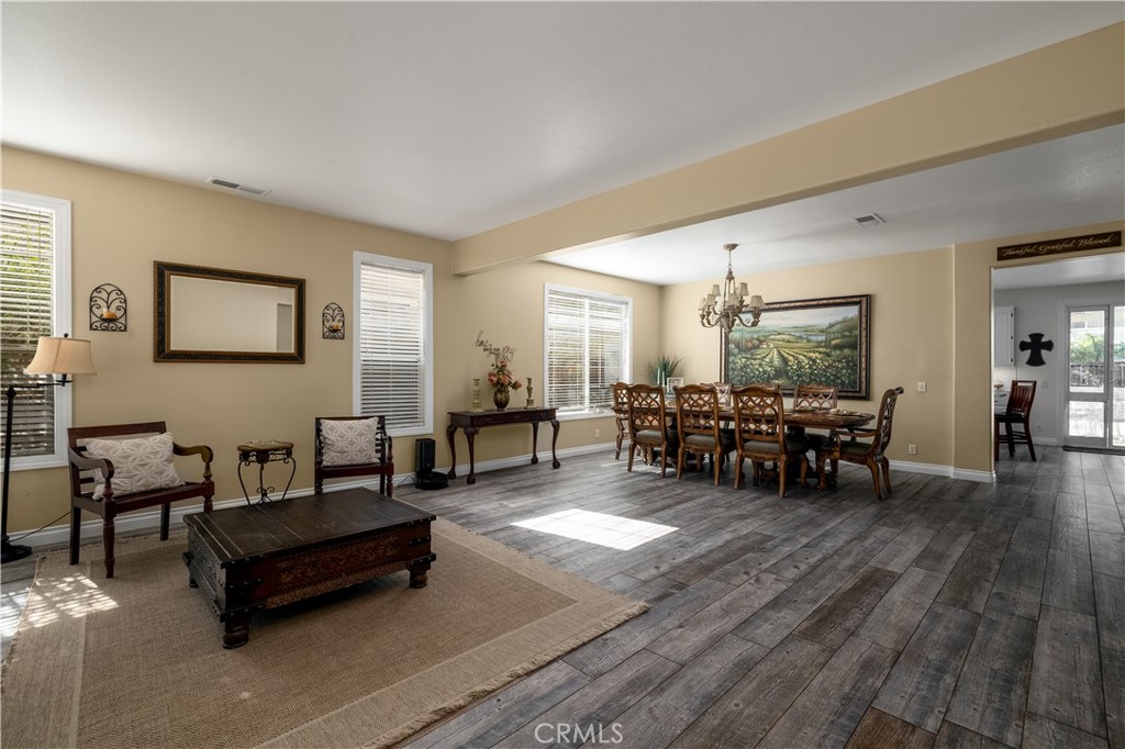 29948 Sycamore Ridge Road Murrieta, CA 92563 - Photo 10 of 45