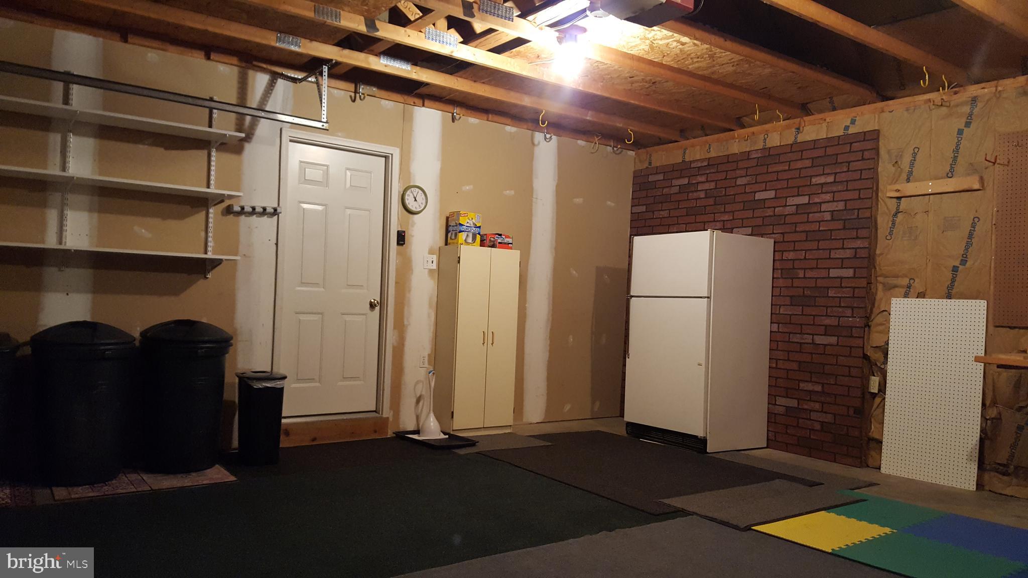 115 Olde Hickory Road Mount Wolf, PA 17347 - Photo 16 of 63 Garage