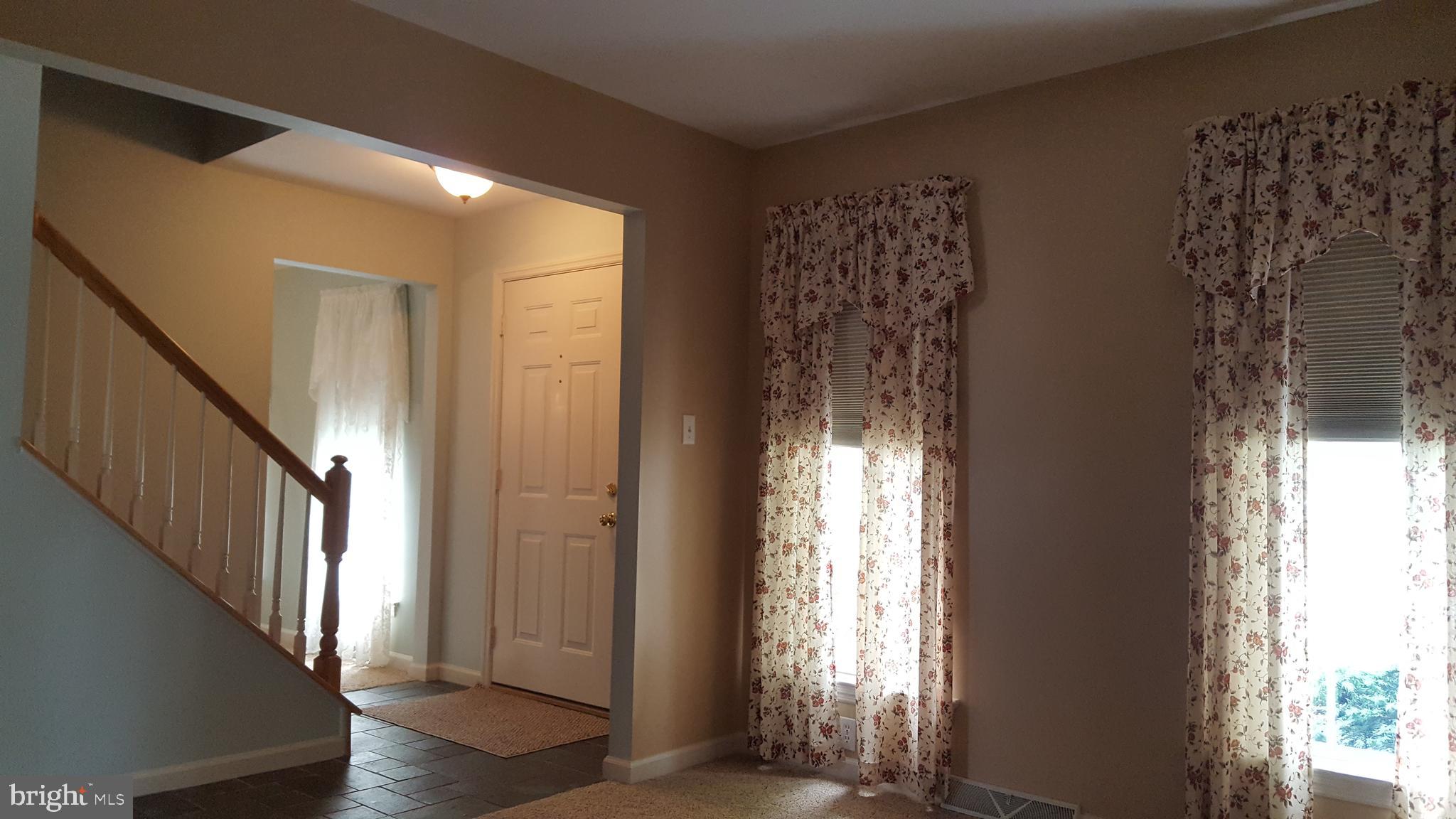 115 Olde Hickory Road Mount Wolf, PA 17347 - Photo 4 of 63 LR