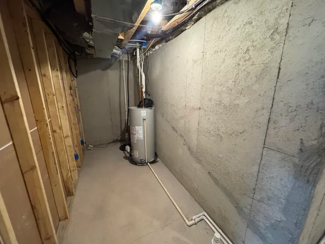 $397,000 | 1987 South Shorewood Lane, Holland, MI 49423