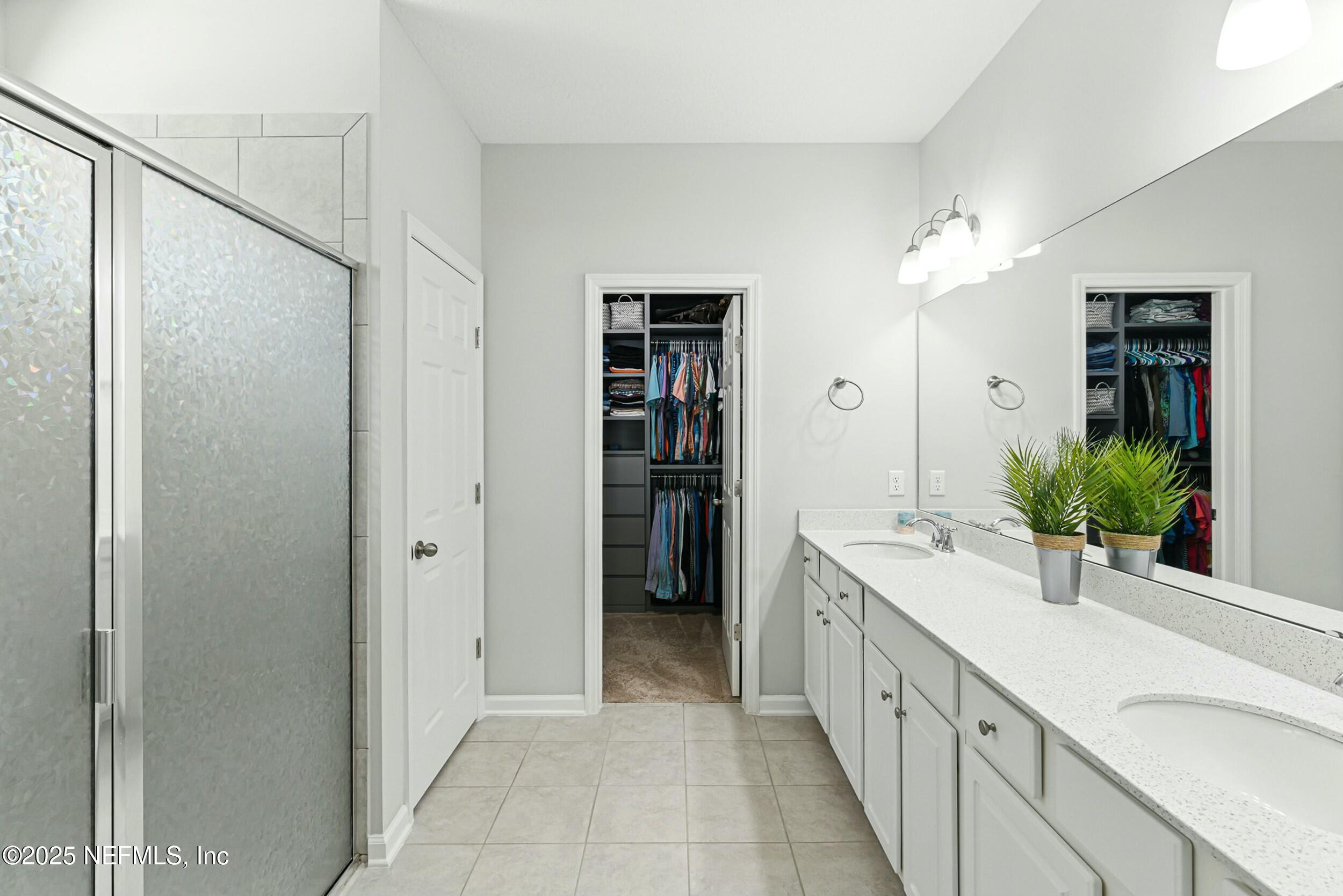 30 Cloverbrook Road St. Johns, FL 32259 - Photo 16 of 69 Primary Bathroom