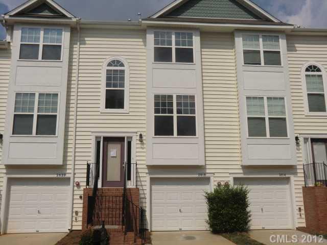 2818 Avalon Loop Road, Unit 107 Charlotte, NC 28269 - Photo 1 of 12 Gallery Image 1