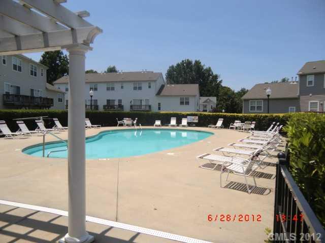 2818 Avalon Loop Road, Unit 107 Charlotte, NC 28269 - Photo 12 of 12 Gallery Image 12