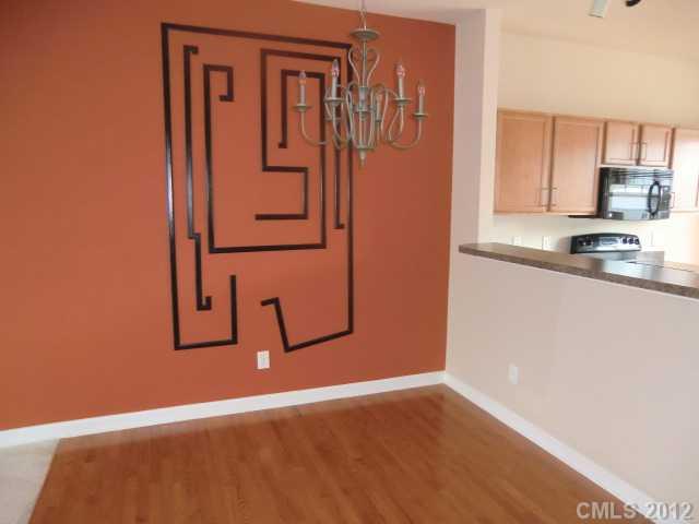 2818 Avalon Loop Road, Unit 107 Charlotte, NC 28269 - Photo 3 of 12 Gallery Image 3