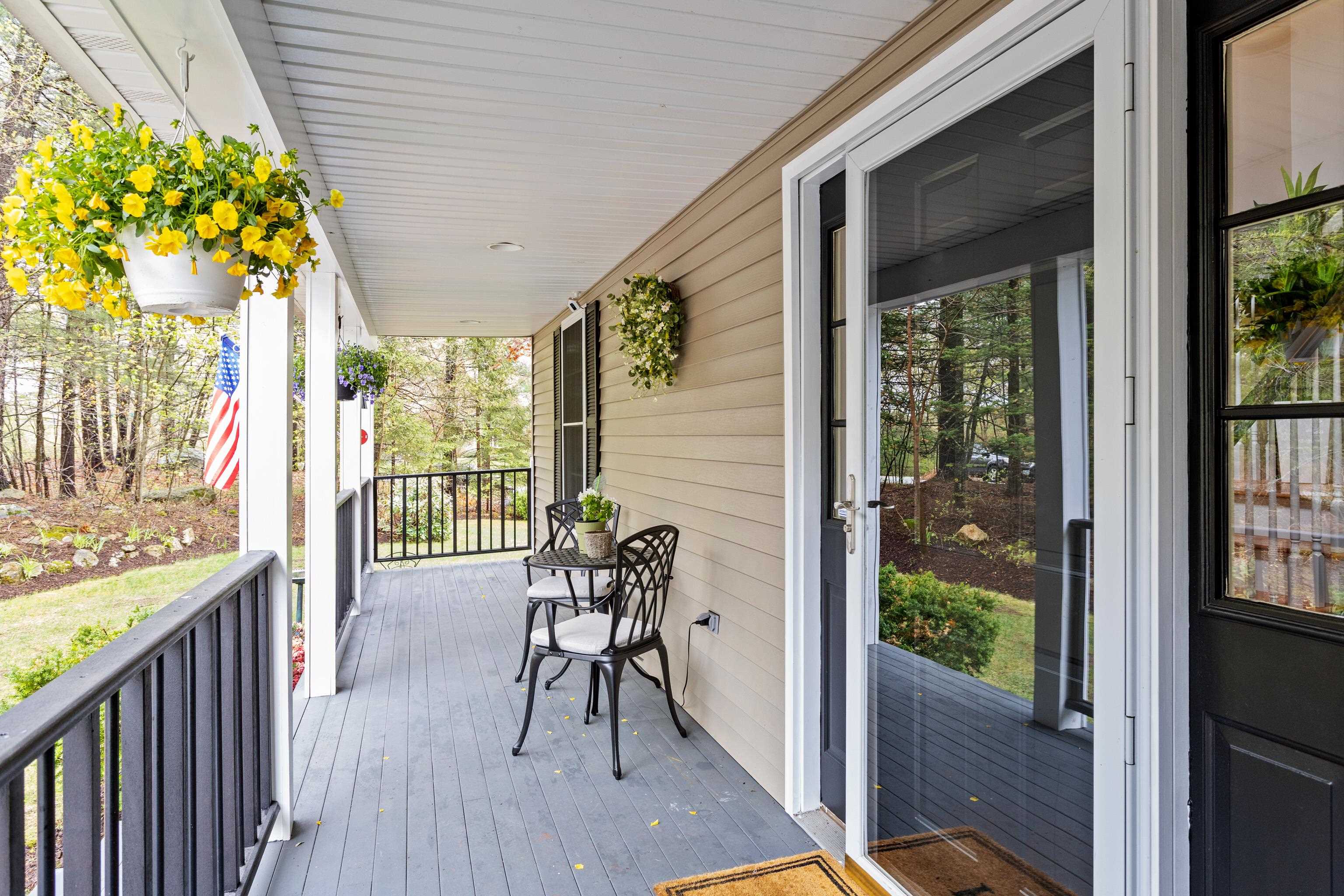 19 Ridgeview Drive Hooksett, NH 03106 - Photo 12 of 60 Gallery Image 12