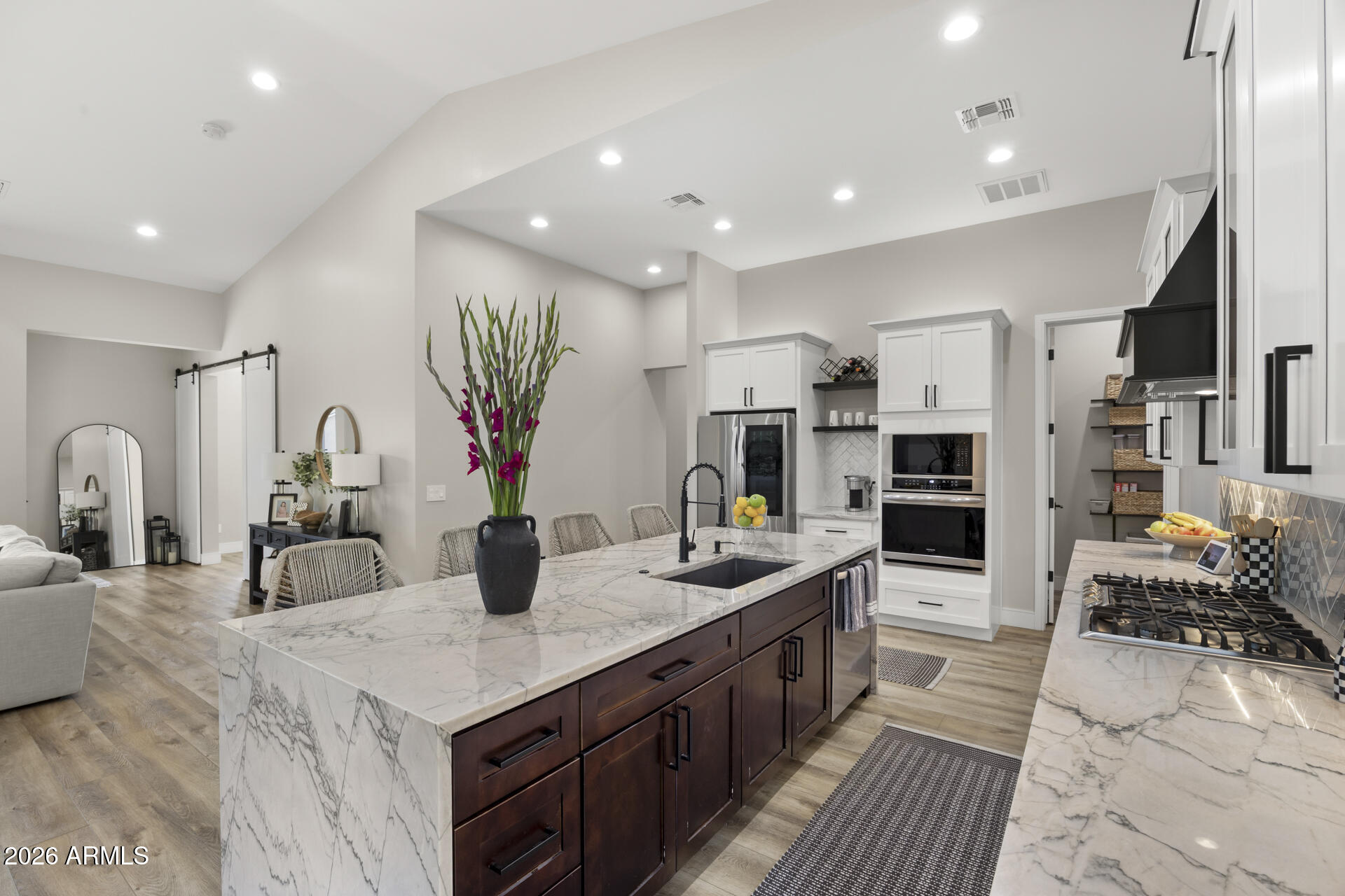 3927 North 13th Place Phoenix, AZ 85014 - Photo 14 of 48 .