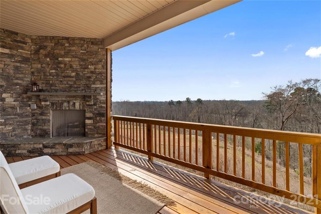 2143 Hanging Rock Road Fort Mill, SC 29715 - Photo 19 of 48 Gallery Image 19