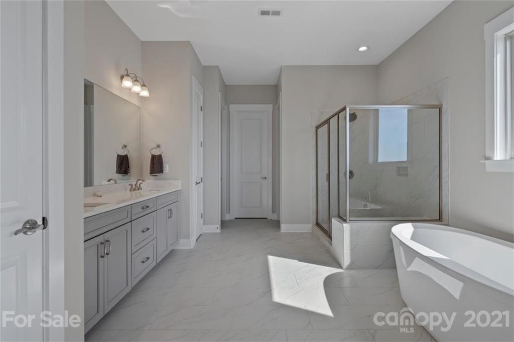 2143 Hanging Rock Road Fort Mill, SC 29715 - Photo 28 of 48 Gallery Image 28