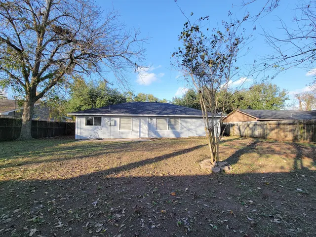 $1,680 | 2024 Stonesthrow Drive, Bay City, TX 77414