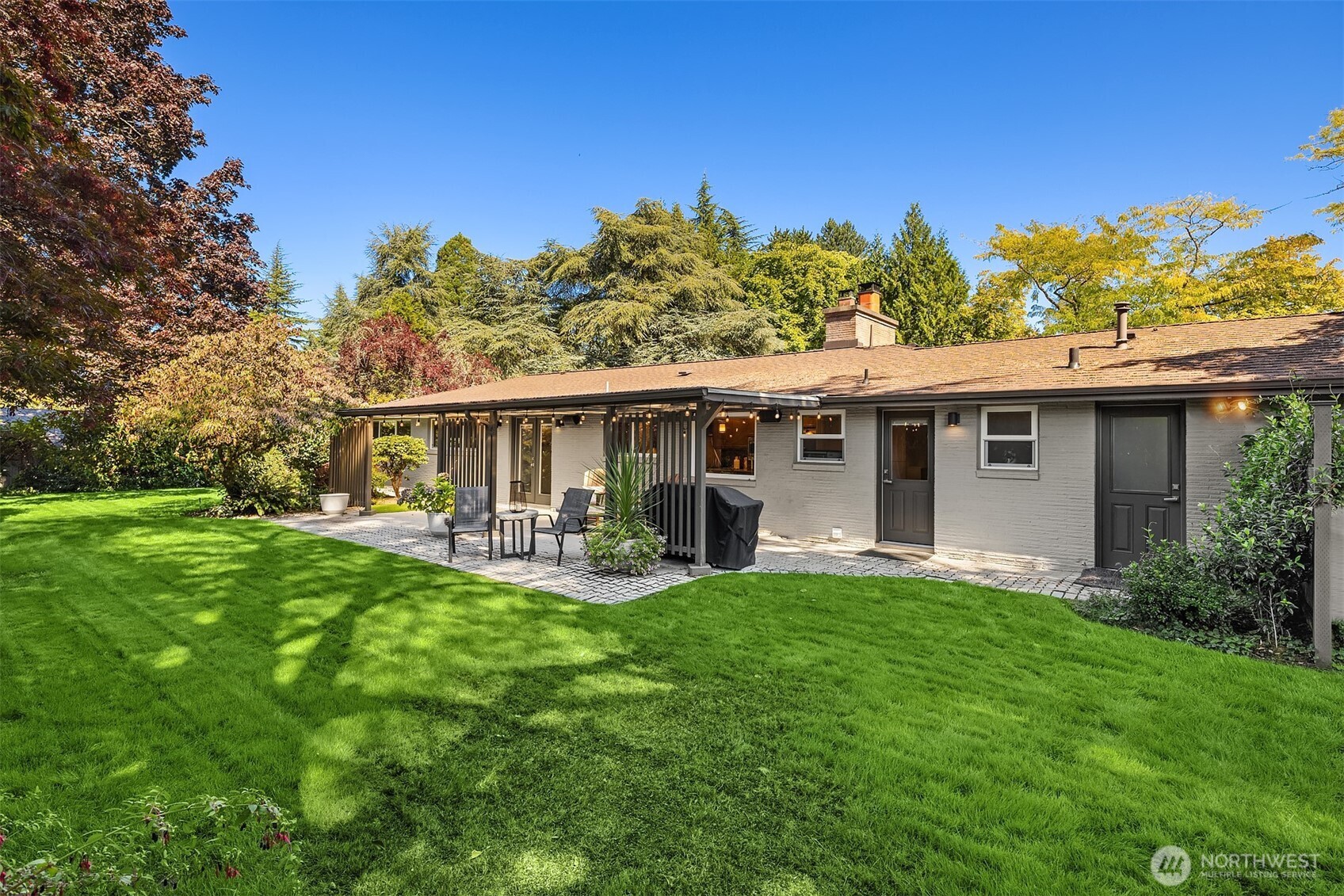 3001 Hunts Point Road Bellevue, WA 98004 - Photo 33 of 36 Gallery Image 33