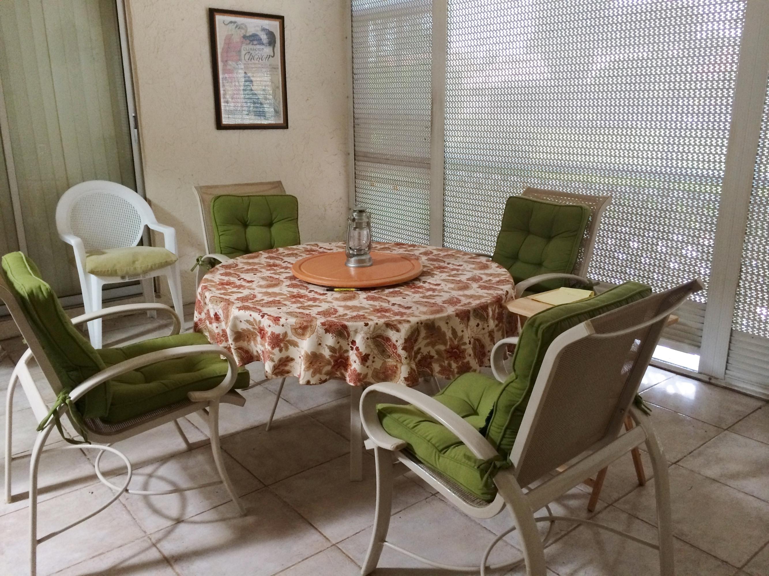 9044 Pine Springs Drive Boca Raton, FL 33428 - Photo 9 of 14 Patio
