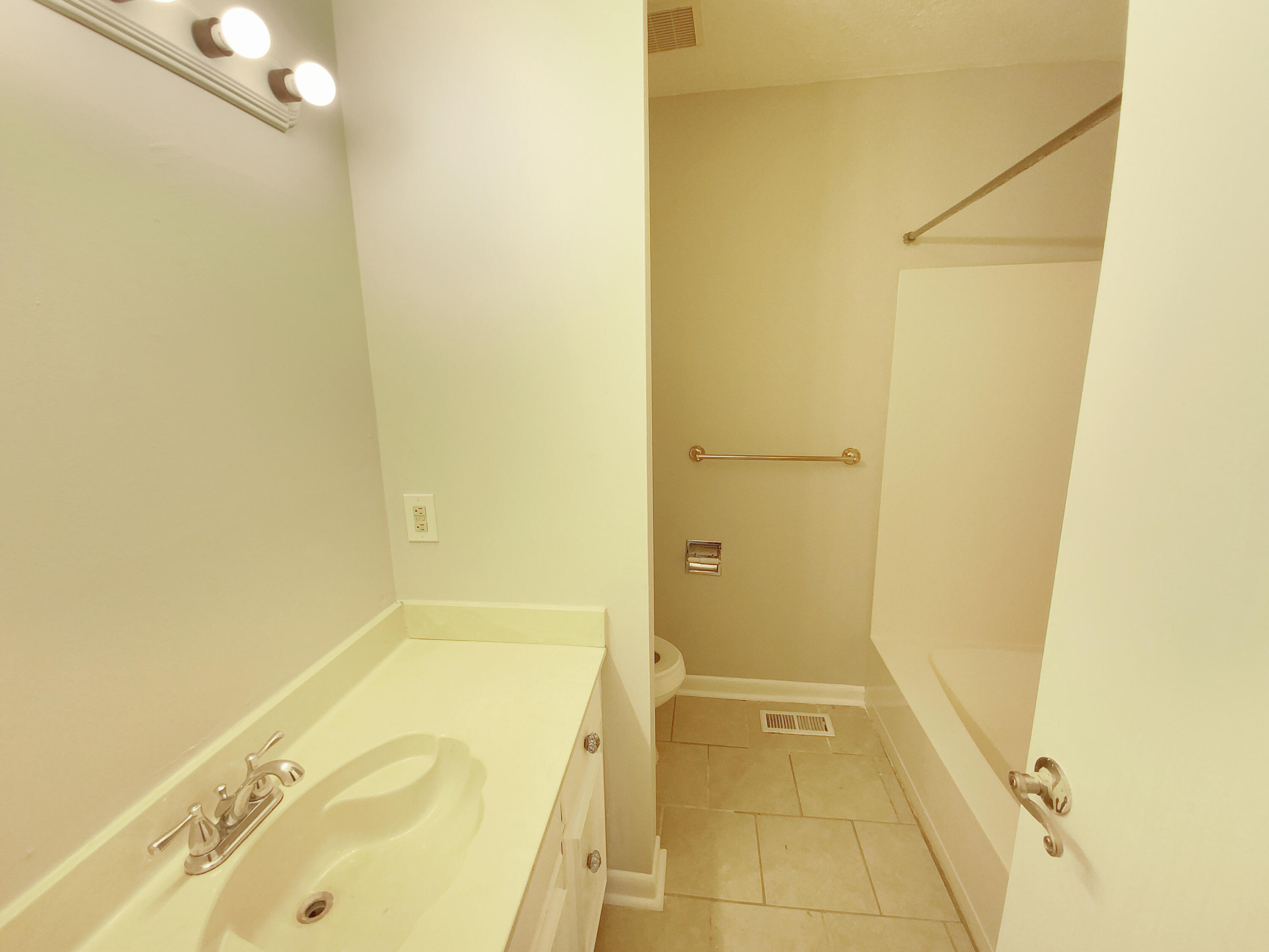 6525 Grubb Road Hixson, TN 37343 - Photo 6 of 18 listing_5