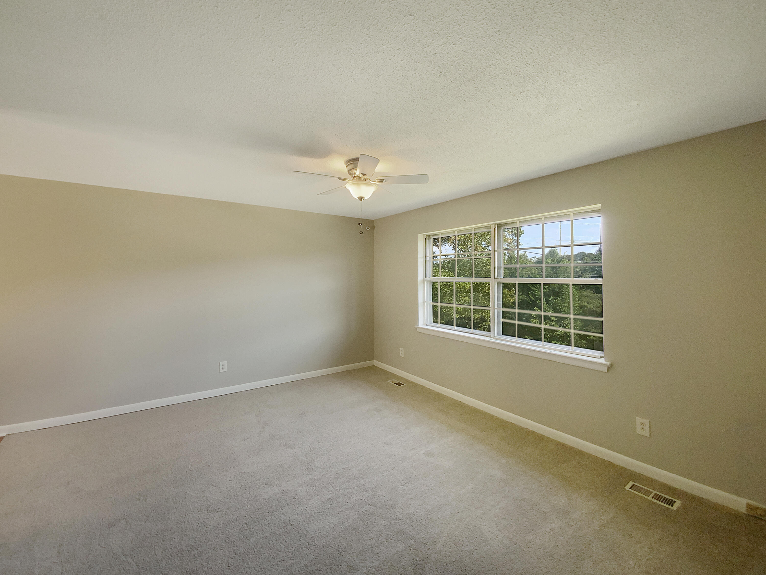 6525 Grubb Road Hixson, TN 37343 - Photo 10 of 18 listing_9