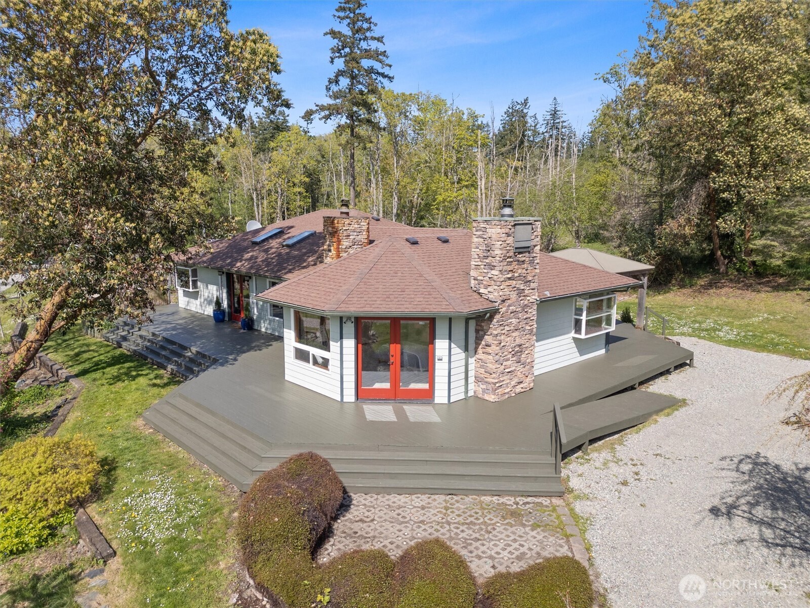 341 West Mountain View Road Camano Island, WA 98282 - Photo 1 of 40 Gallery Image 1