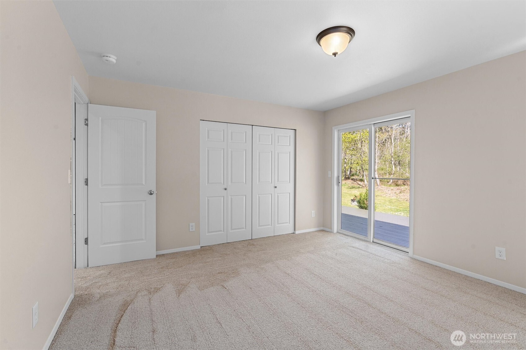 341 West Mountain View Road Camano Island, WA 98282 - Photo 25 of 40 Gallery Image 25