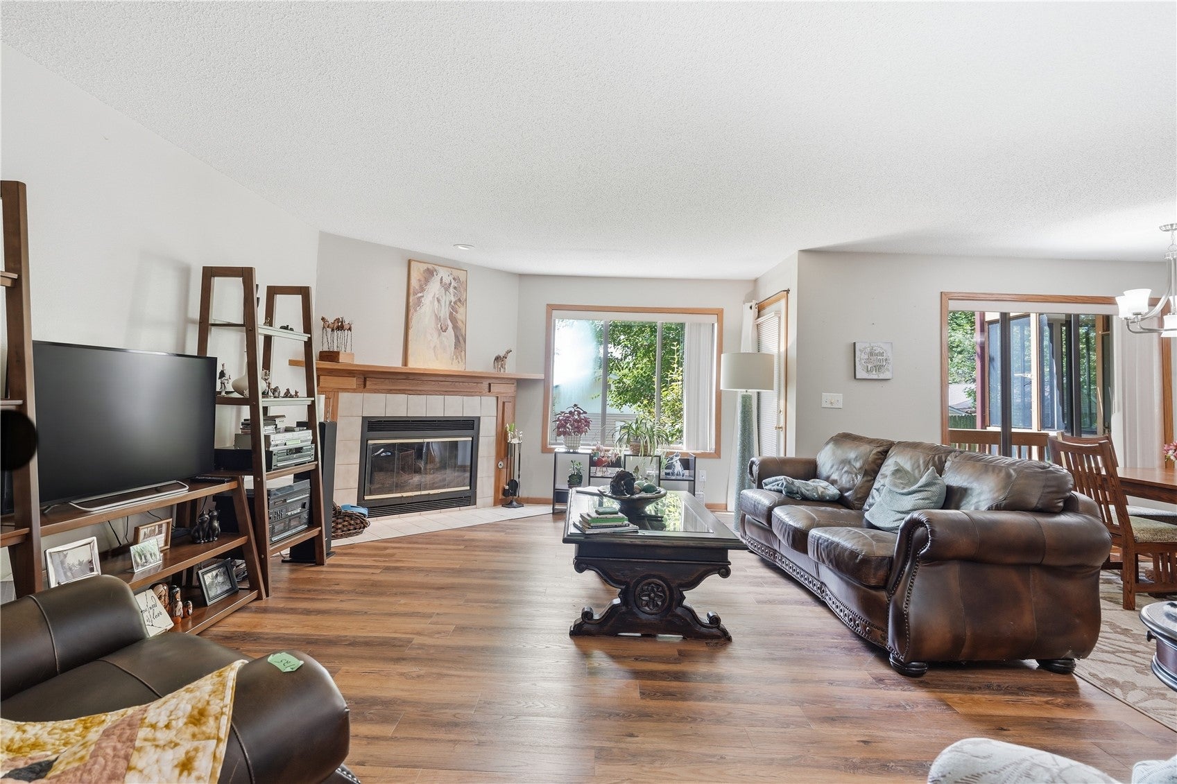 755 East Post Road Southeast, Unit 2 Cedar Rapids, IA 52403 - Photo 3 of 25 Gallery Image 3