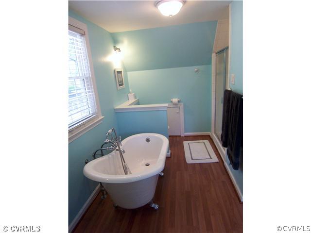 5105 Devonshire Road Richmond, VA 23225 - Photo 21 of 24 Master Bath