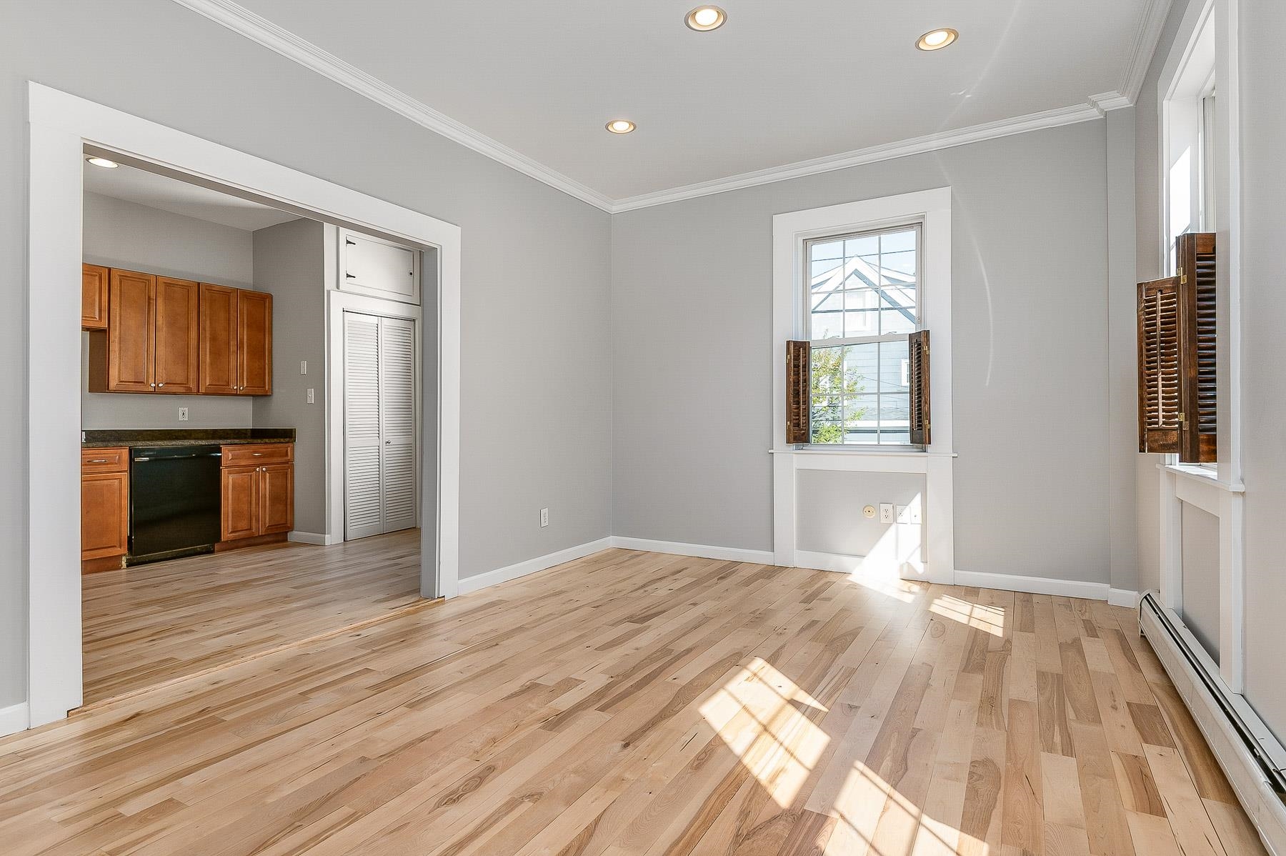 9 Prospect Street, Unit 1 Portsmouth, NH 03801 - Photo 3 of 20