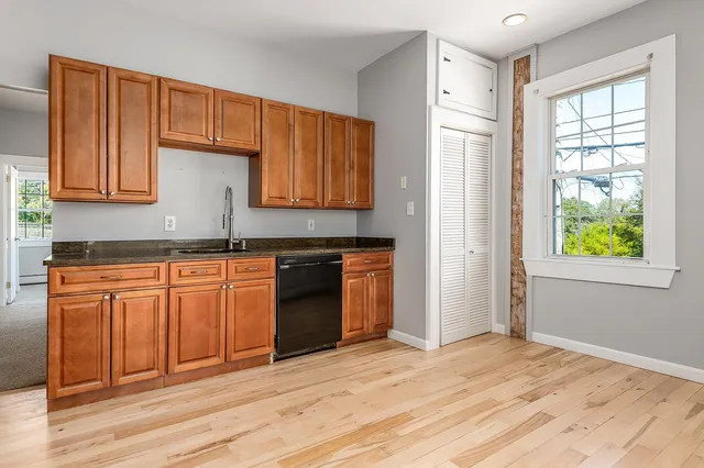$399,900 | 9 Prospect Street, Unit 1, Portsmouth, NH 03801