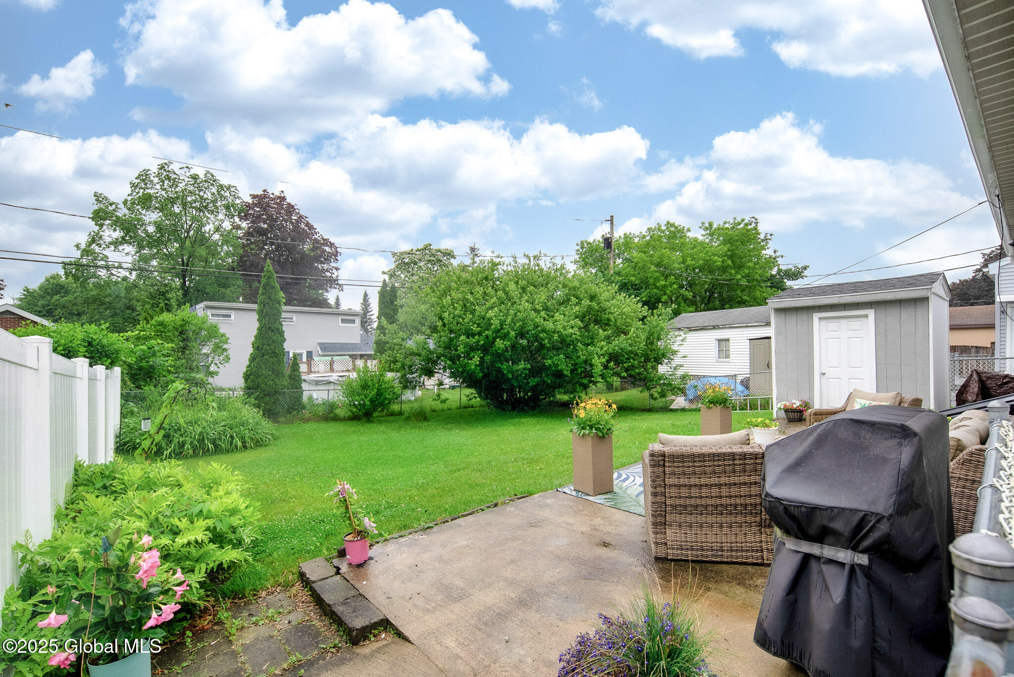 6 Elizabeth Street Rensselaer, NY 12144 - Photo 2 of 30 NON LOGO-33