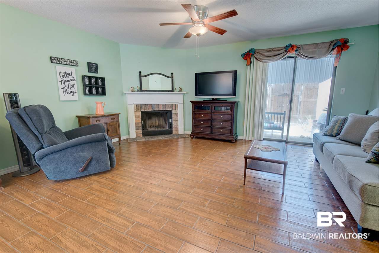 203 Van Buren Street Daphne, AL 36526 - Photo 4 of 15