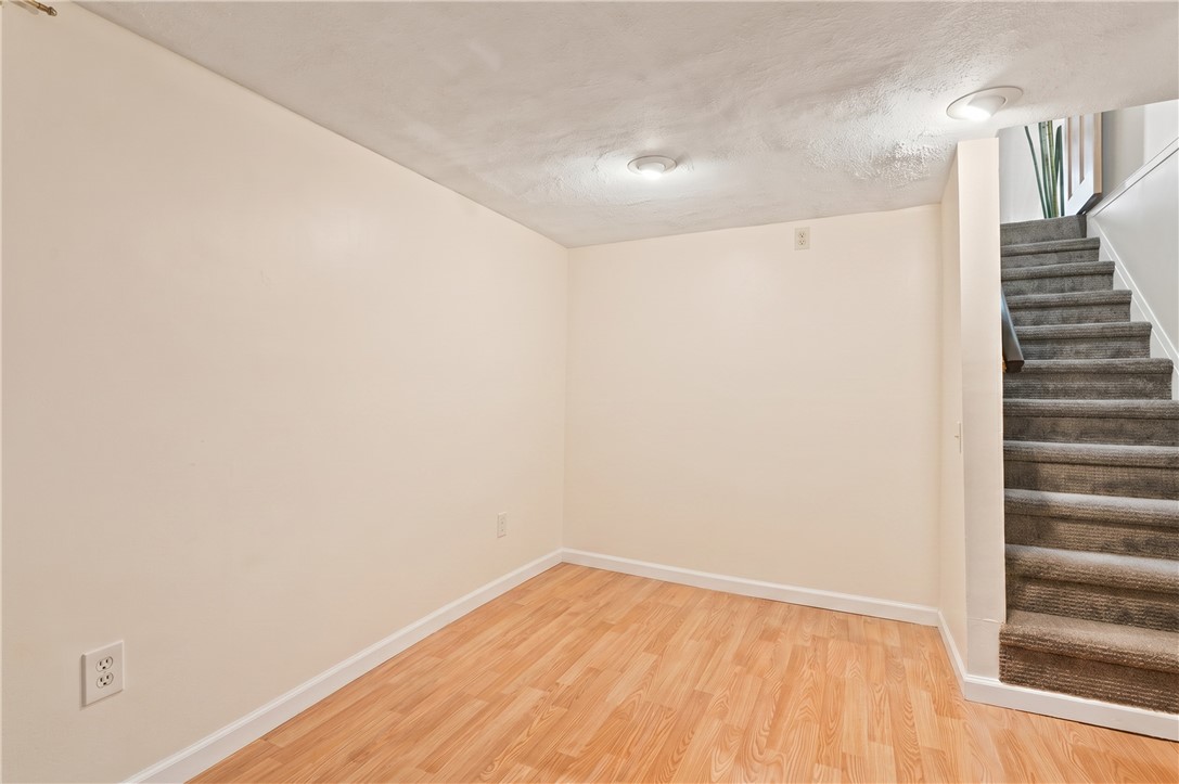 195 Elmore Avenue Woonsocket, RI 02895 - Photo 25 of 41