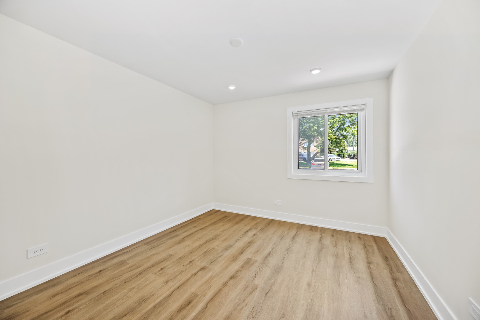 10217 Dearlove Road, Unit 101 Glenview, IL 60025 - Photo 11 of 15