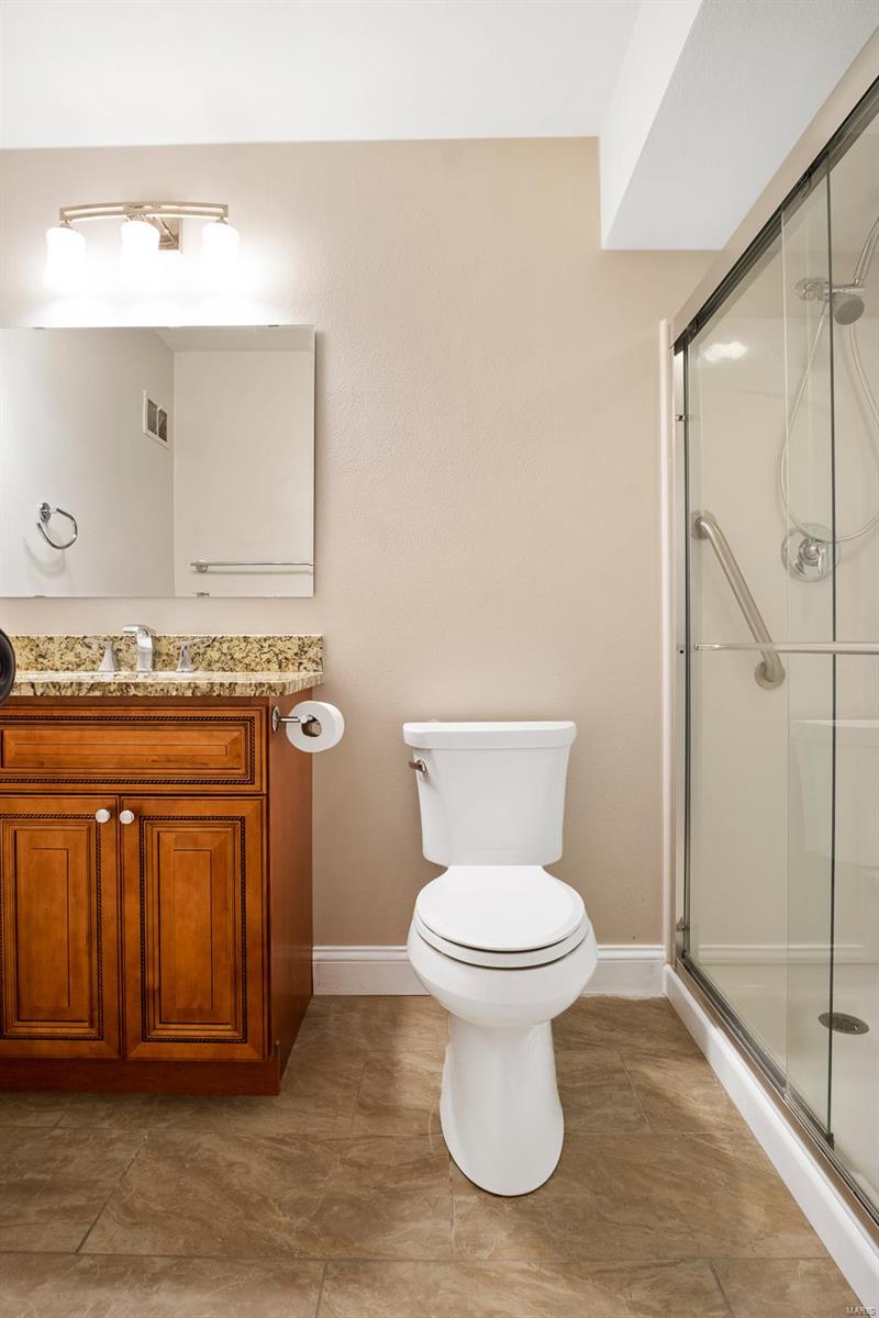 925 Schulte Road St. Louis, MO 63146 - Photo 15 of 26 Gallery Image 15