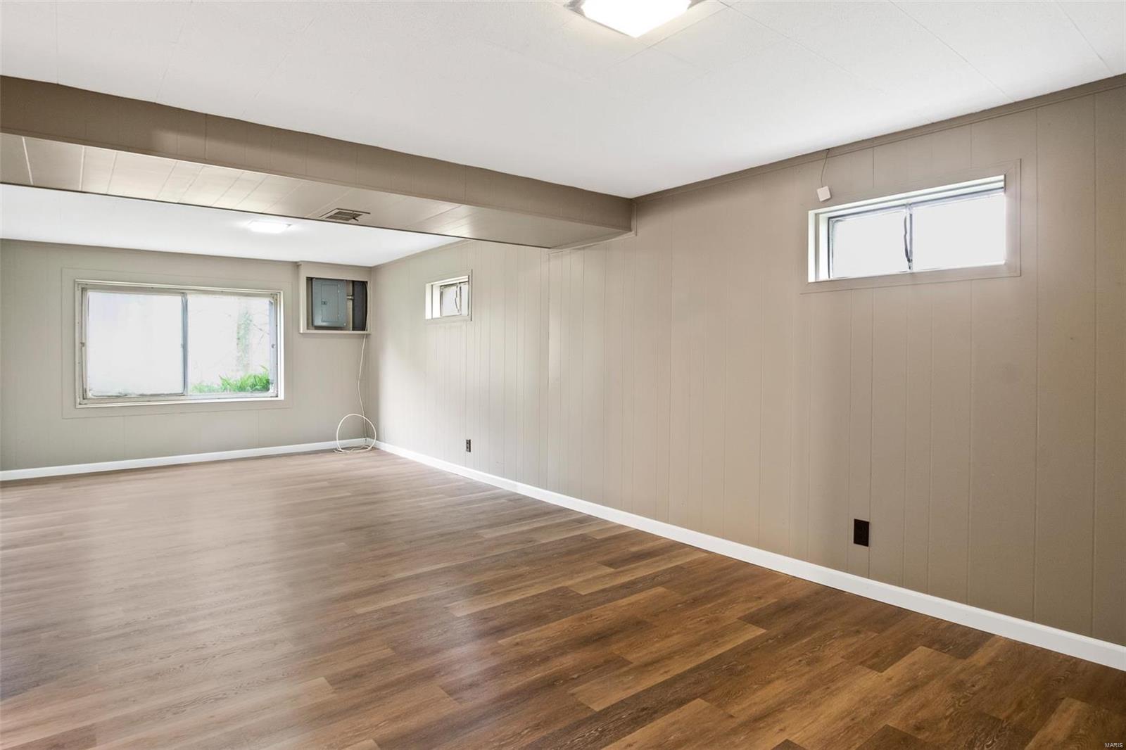 925 Schulte Road St. Louis, MO 63146 - Photo 20 of 26 Gallery Image 20