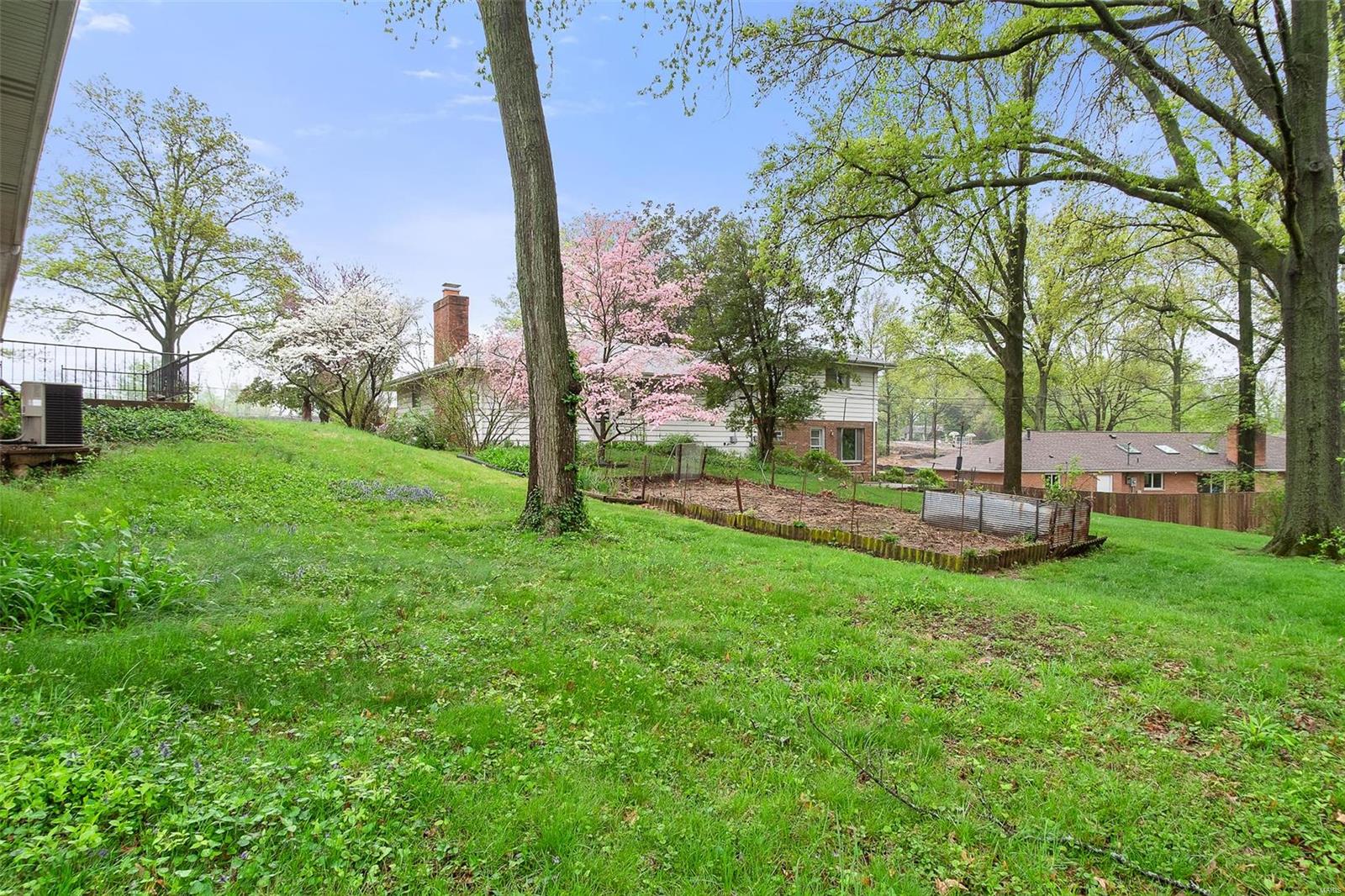 925 Schulte Road St. Louis, MO 63146 - Photo 26 of 26 Gallery Image 26