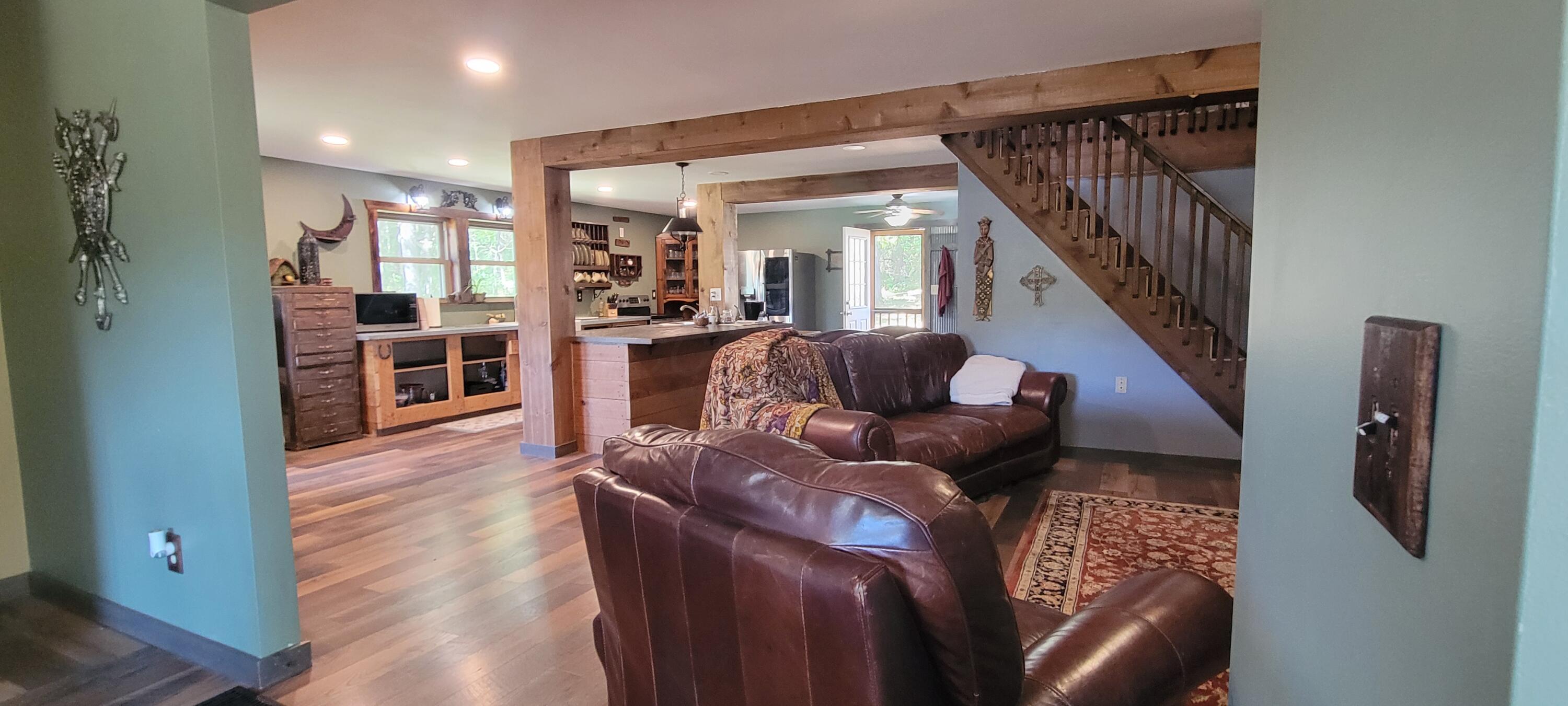 20561 Canada Road Howard, OH 43028 - Photo 7 of 33 20250914_130423