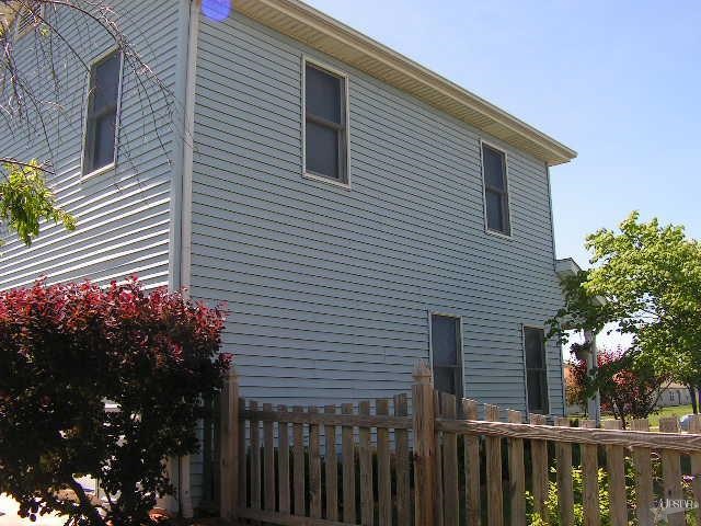 120 West Chapel Chase Drive Decatur, IN 46733 - Photo 7 of 25