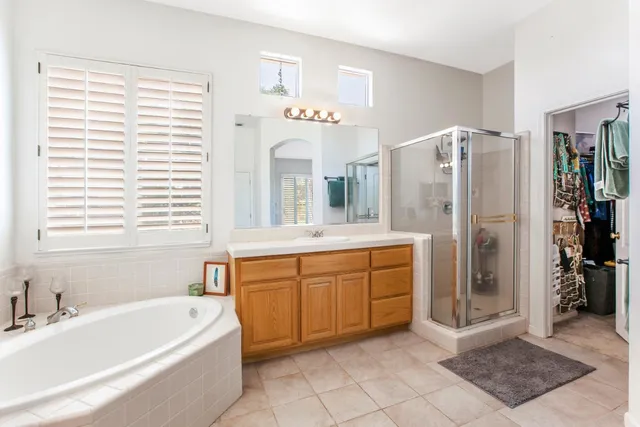 a view of a backyard with plants